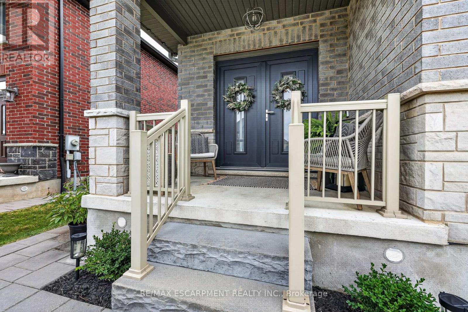 9 GIBBONS ROAD