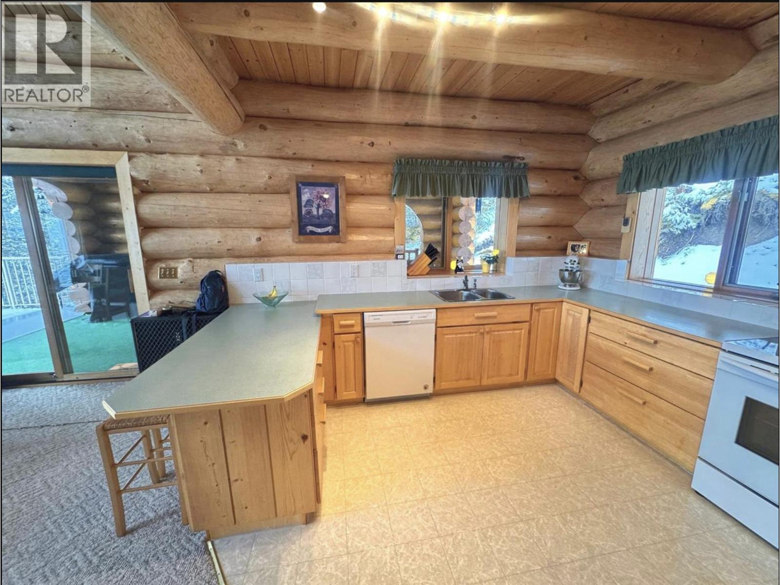 5278 KALLUM DRIVE