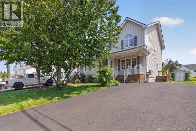 24 Stoneham