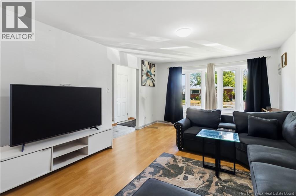 234-236 Ayer Avenue - Photo 3