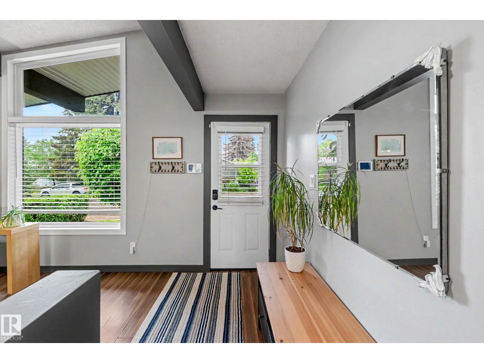 12115 40 AV NW NW