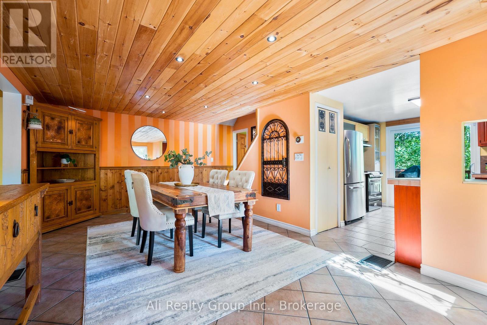 190 WOODS ROAD