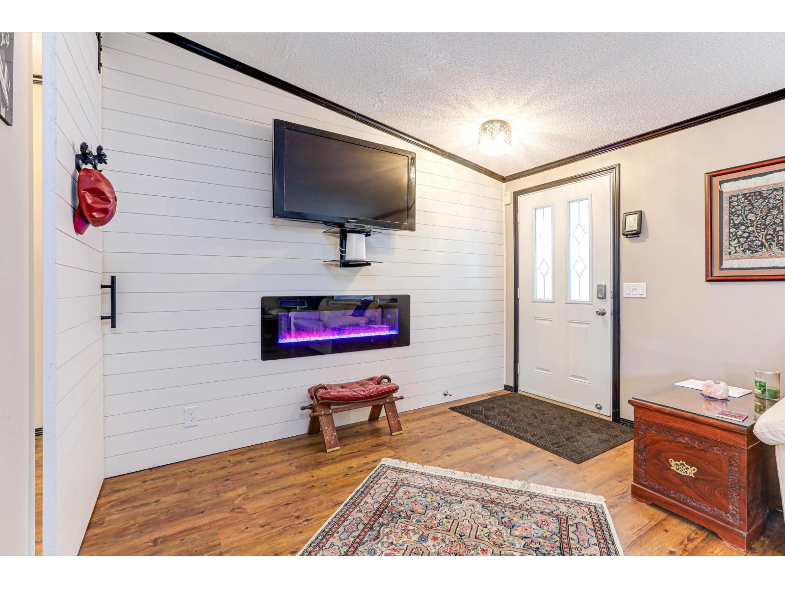 45 6035 VEDDER ROAD, Sardis South