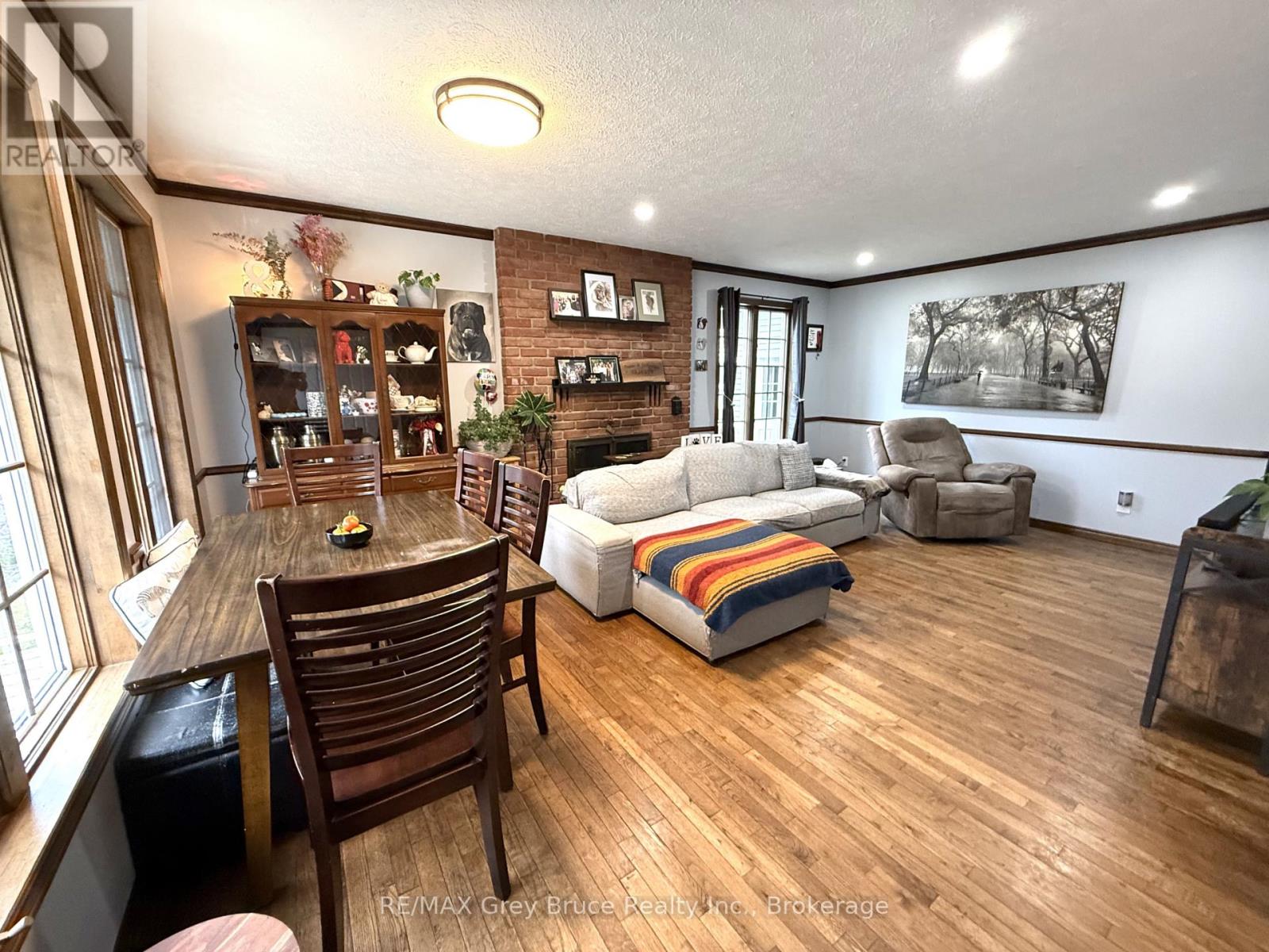 840 4TH STREET E
