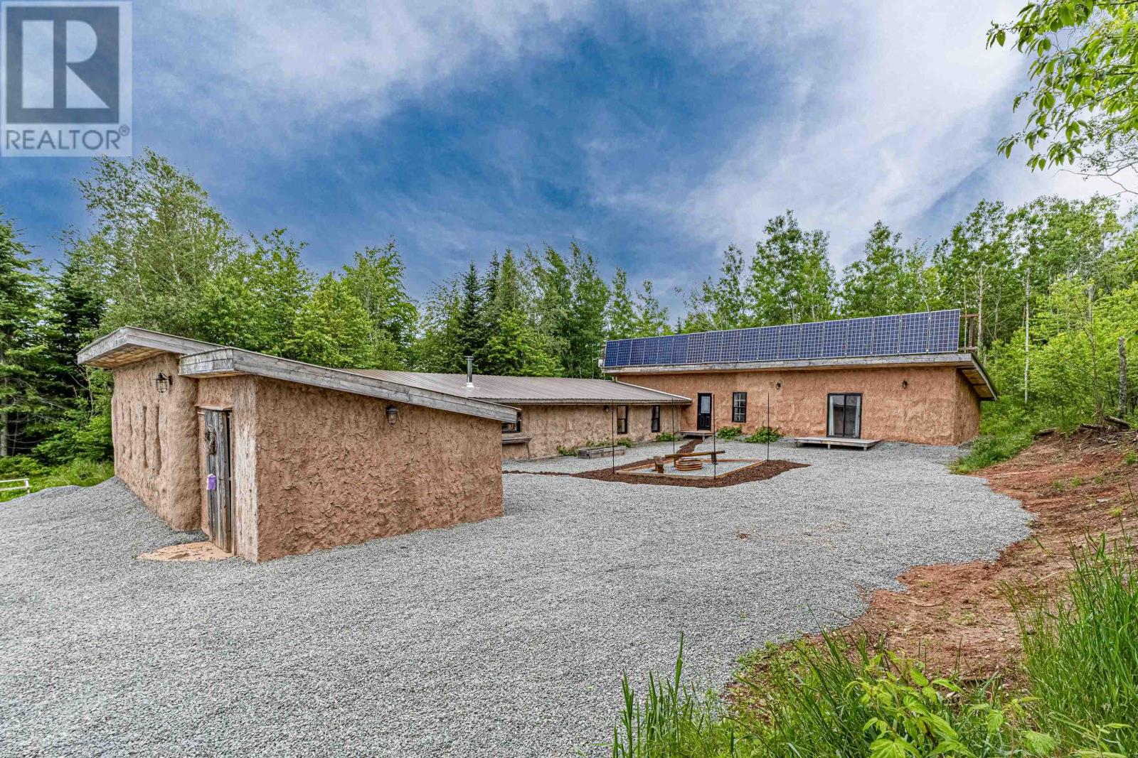 3112 PETERS Road - Photo 2