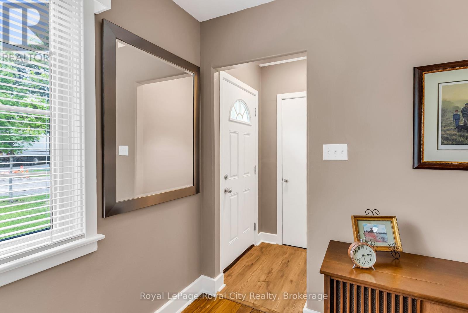 56 WINSTON CRESCENT