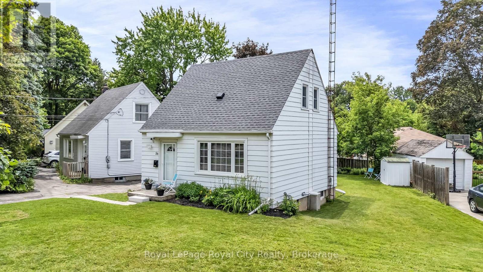 56 WINSTON CRESCENT