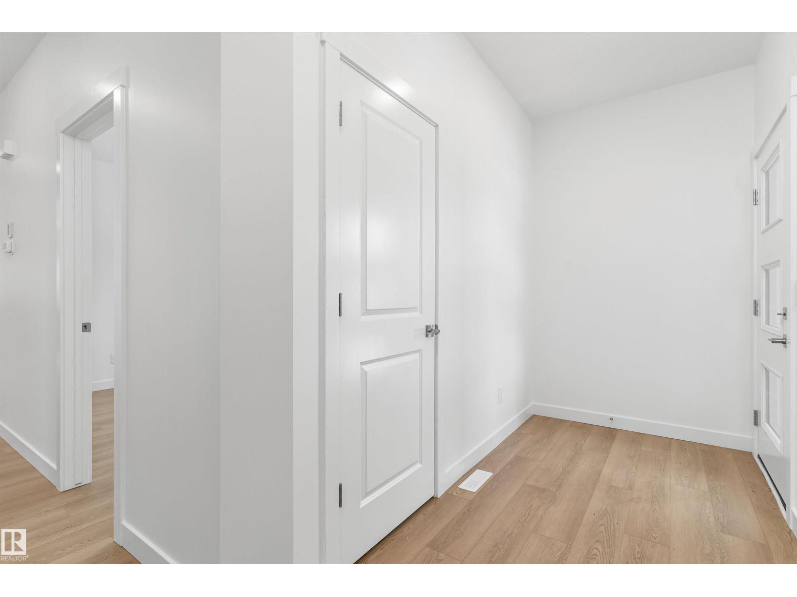 2209 194A ST NW