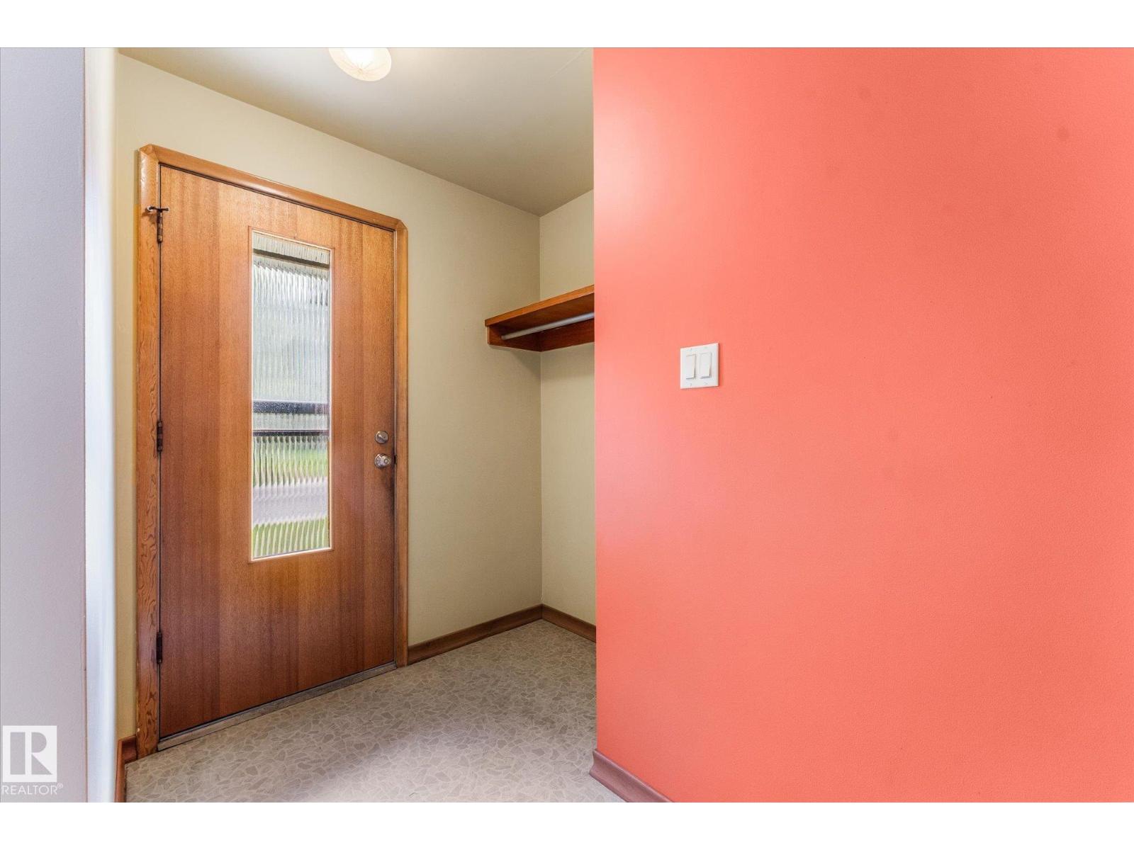 15930 93 AV NW