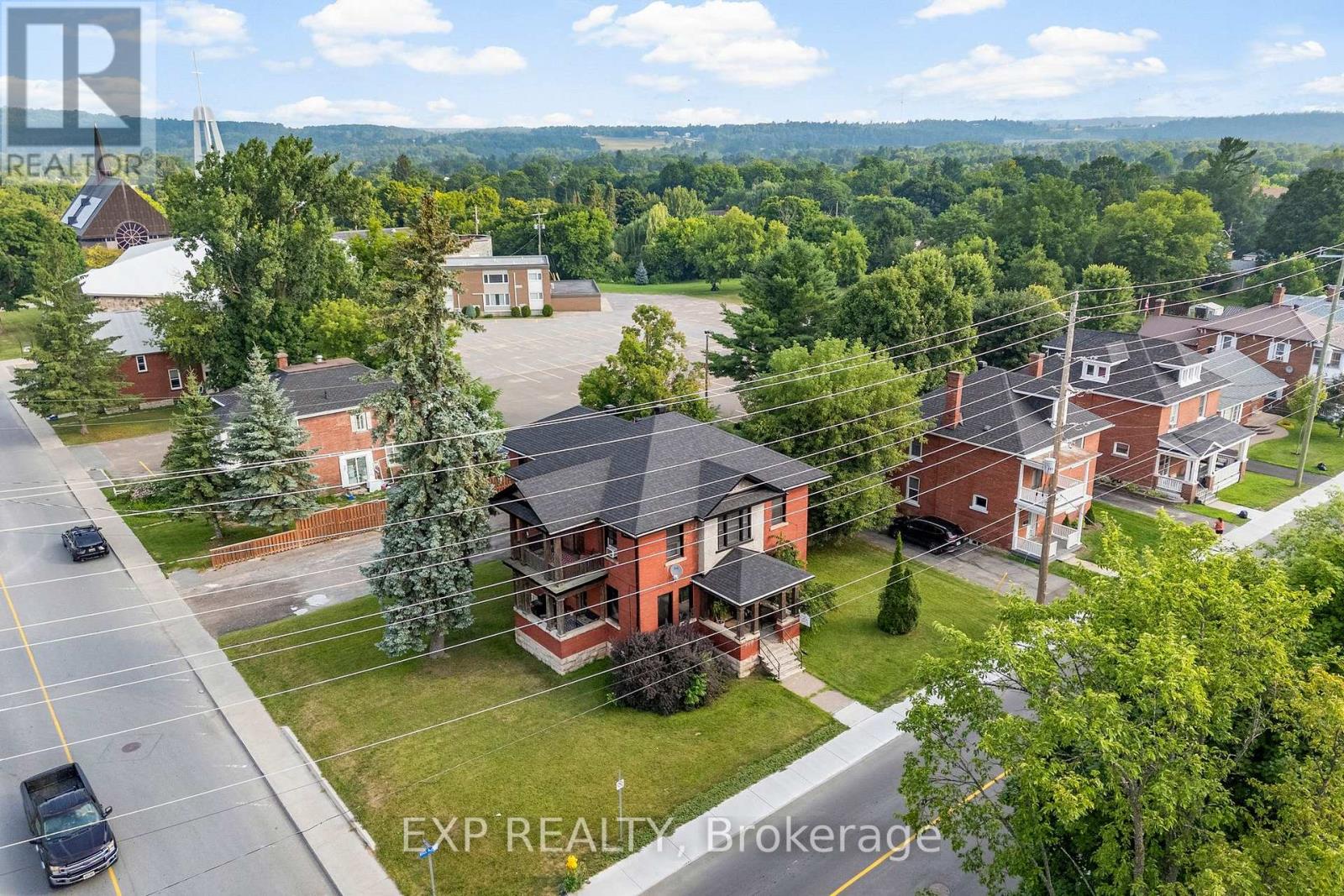 48 HALL AVENUE E