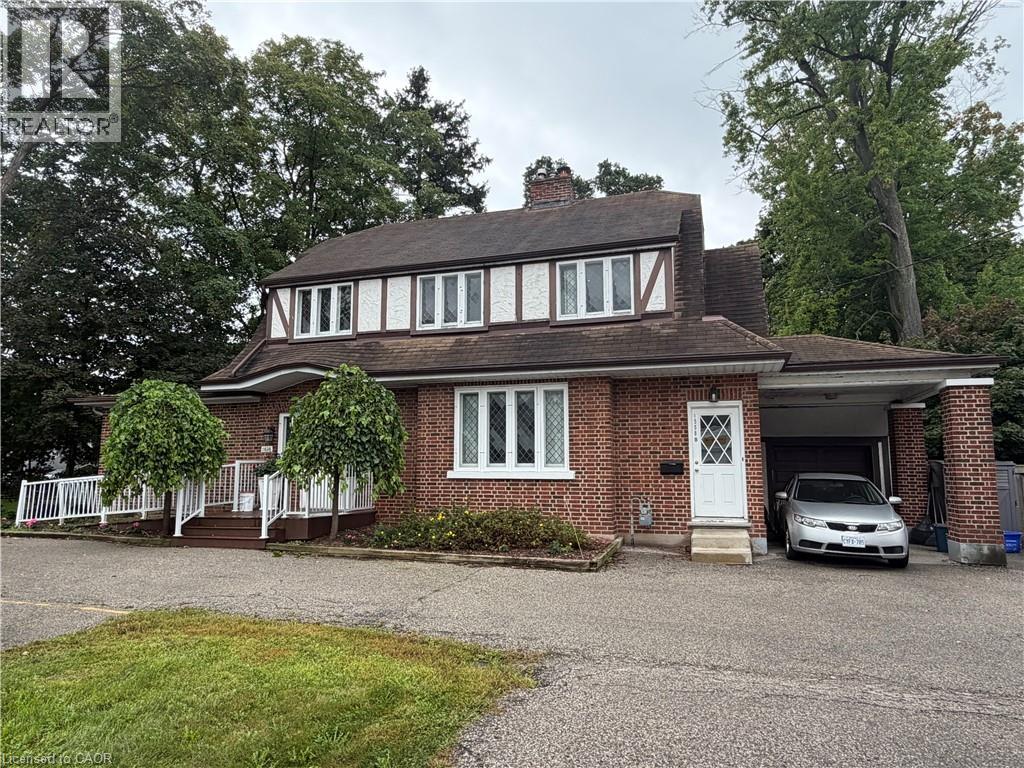 1558 KING Street E Unit# MAIN LEVEL