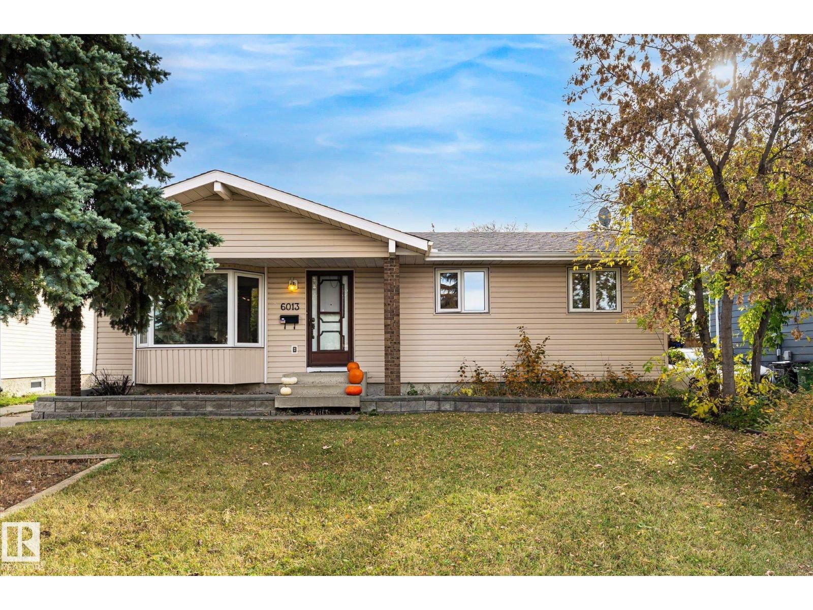 6013 34A AV NW