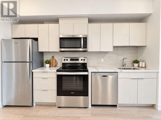 2825 Jane St, Toronto (Glenfield-Jane Heights), ON 4