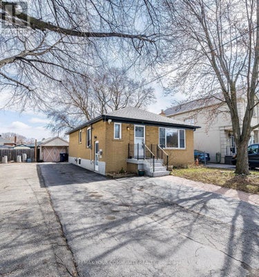 233 Beta St, Toronto (Alderwood), ON 2