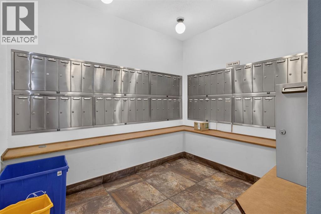 303, 333 Garry Crescent NE
