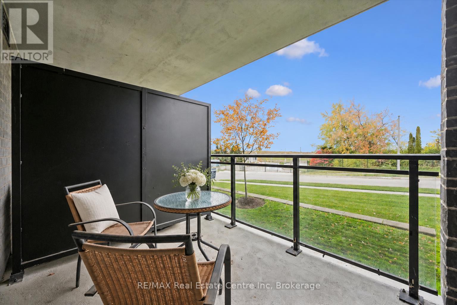 106 - 104 SUMMIT RIDGE DRIVE