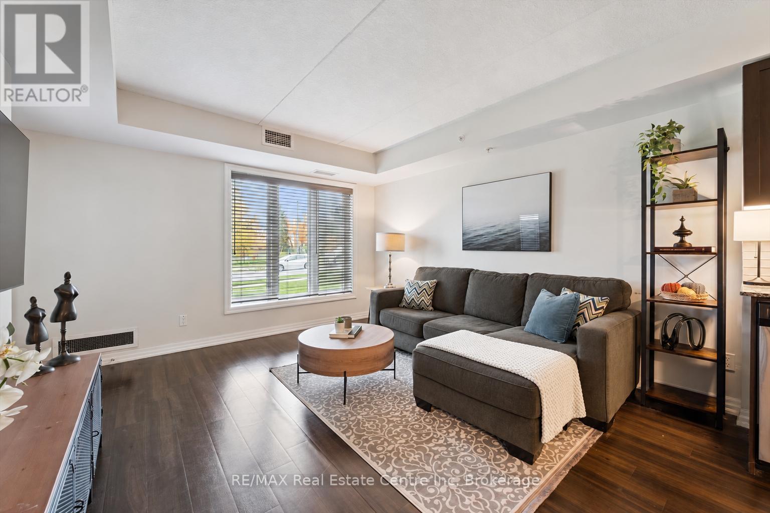 106 - 104 SUMMIT RIDGE DRIVE