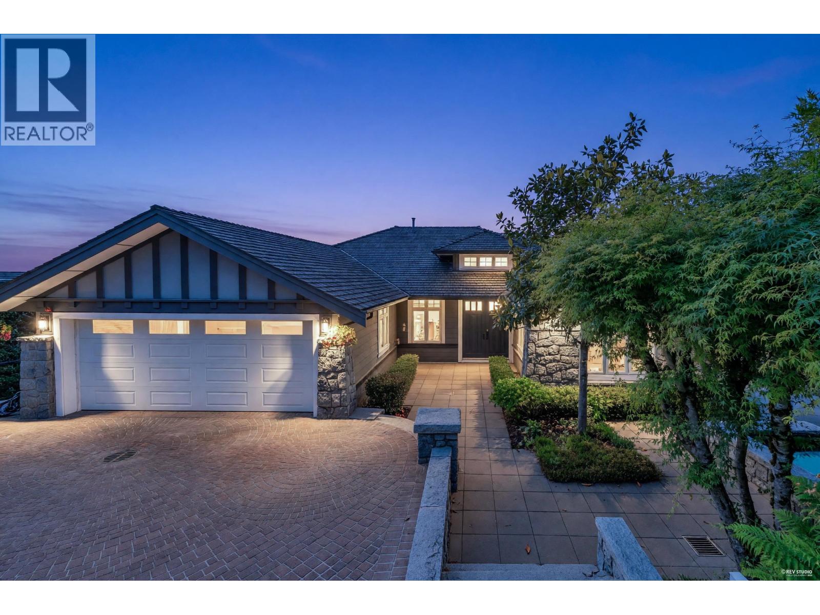 2673 FOLKESTONE WAY