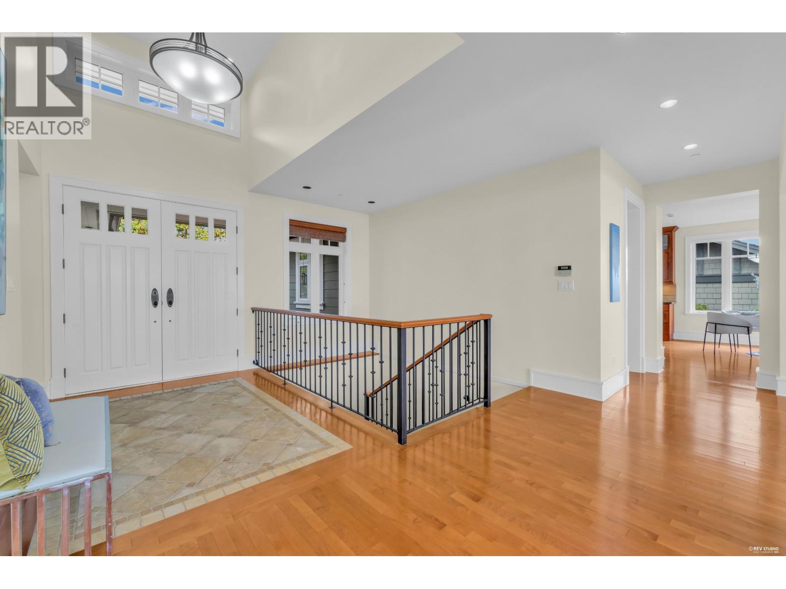 2673 FOLKESTONE WAY