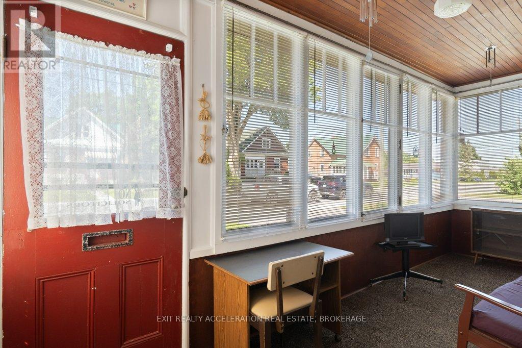 235 EAST STREET - Photo 4