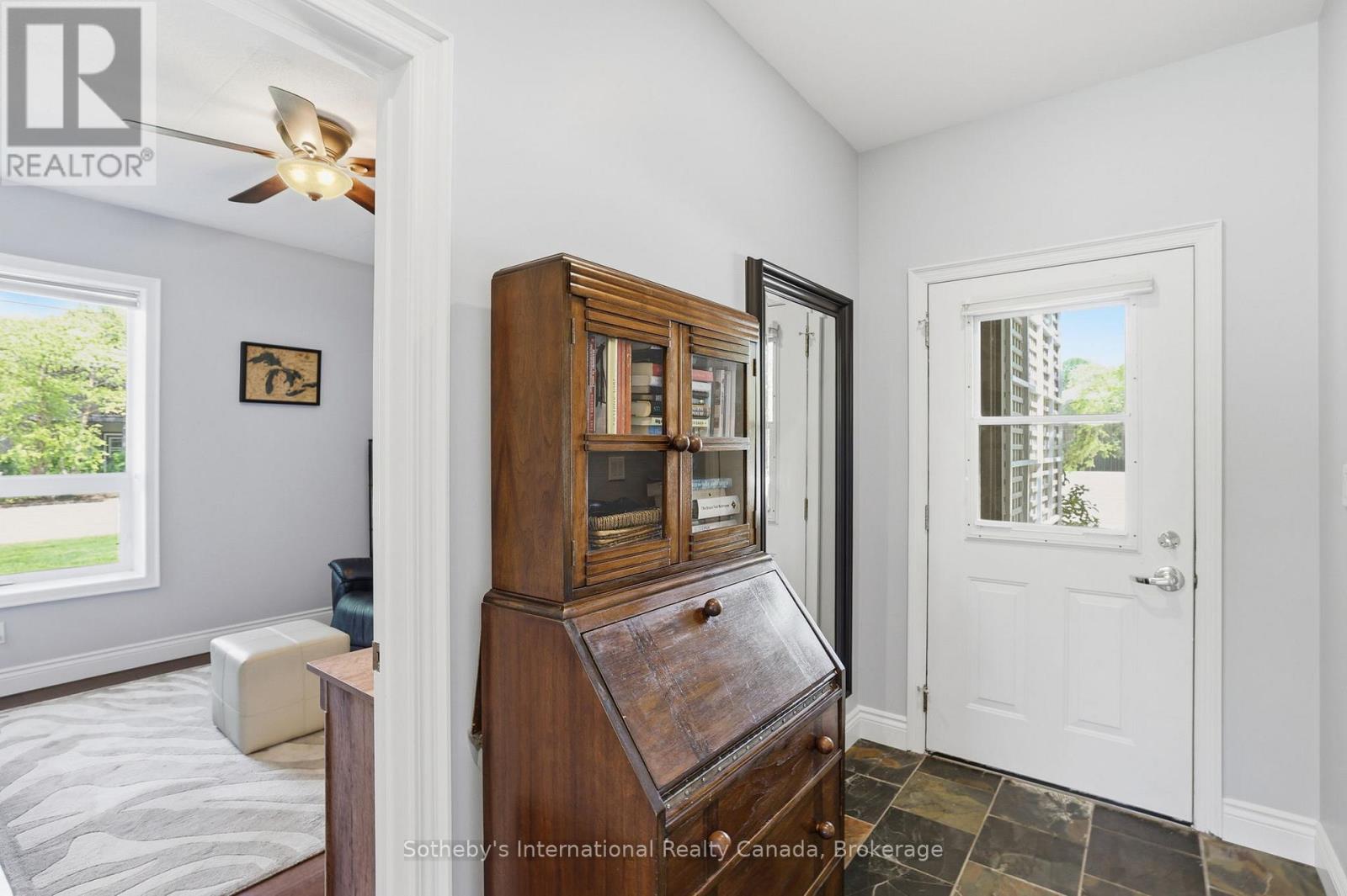 694 JOHNSTON PARK AVENUE