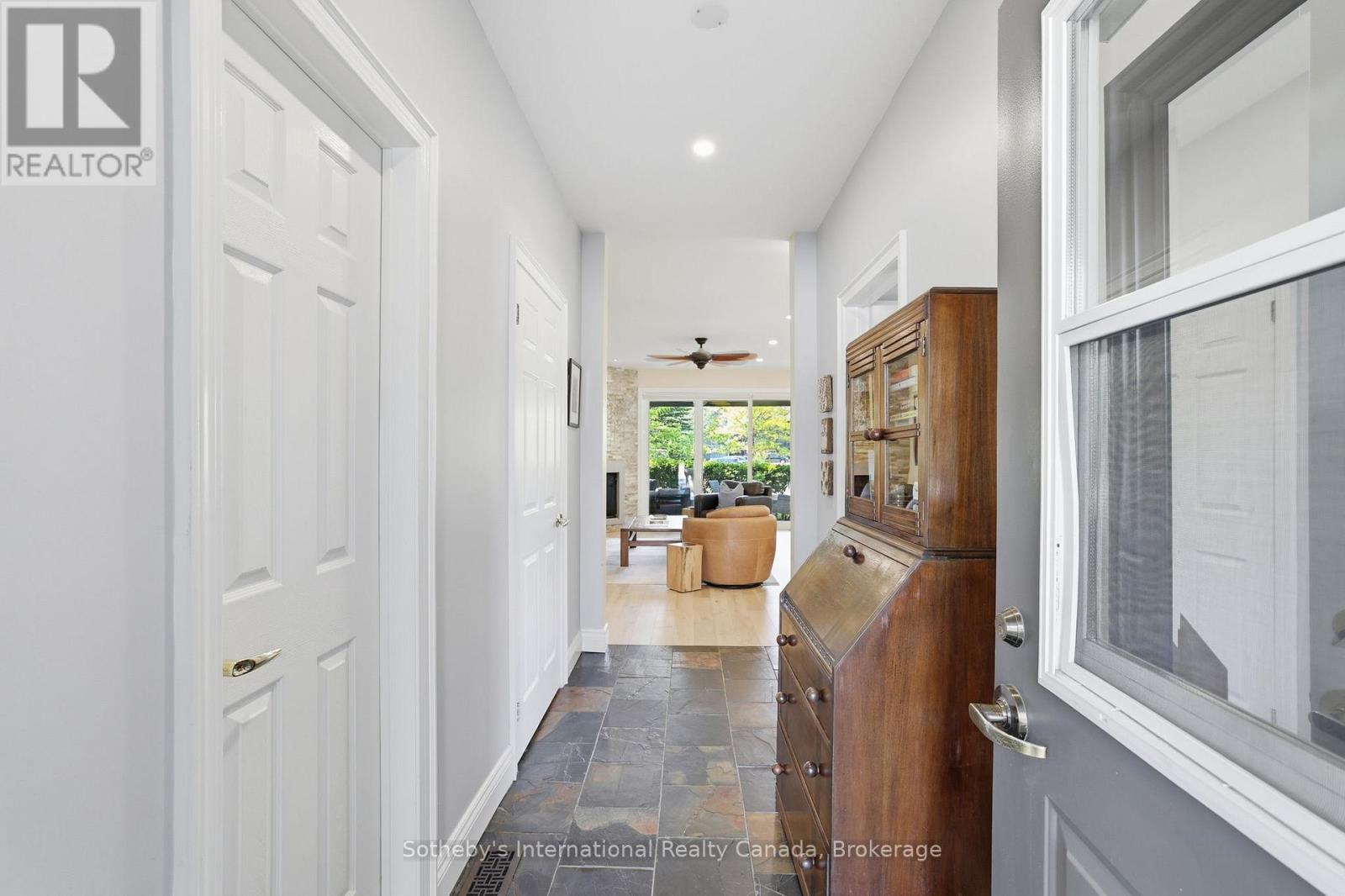 694 JOHNSTON PARK AVENUE