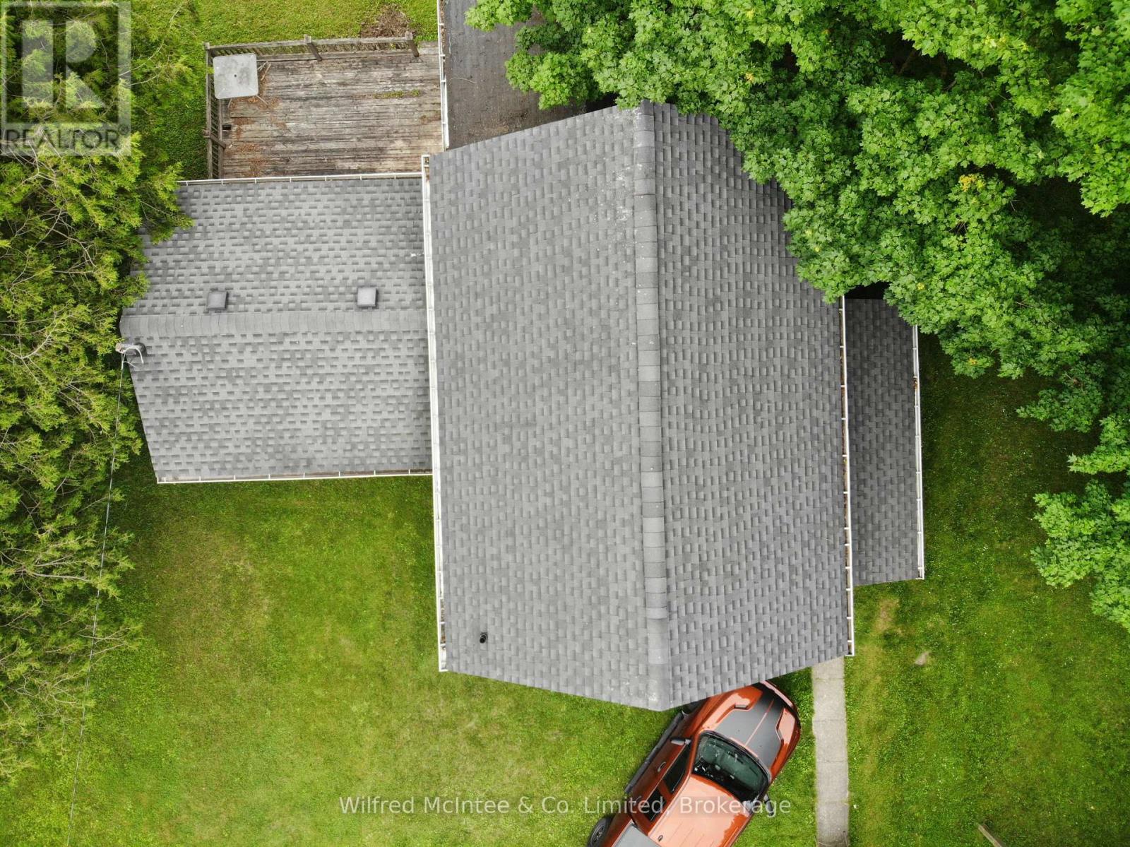 43 CLINTON STREET S