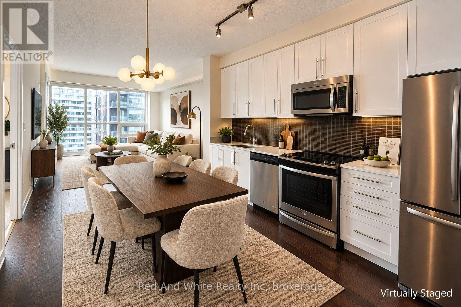 2001 - 510 CURRAN PLACE