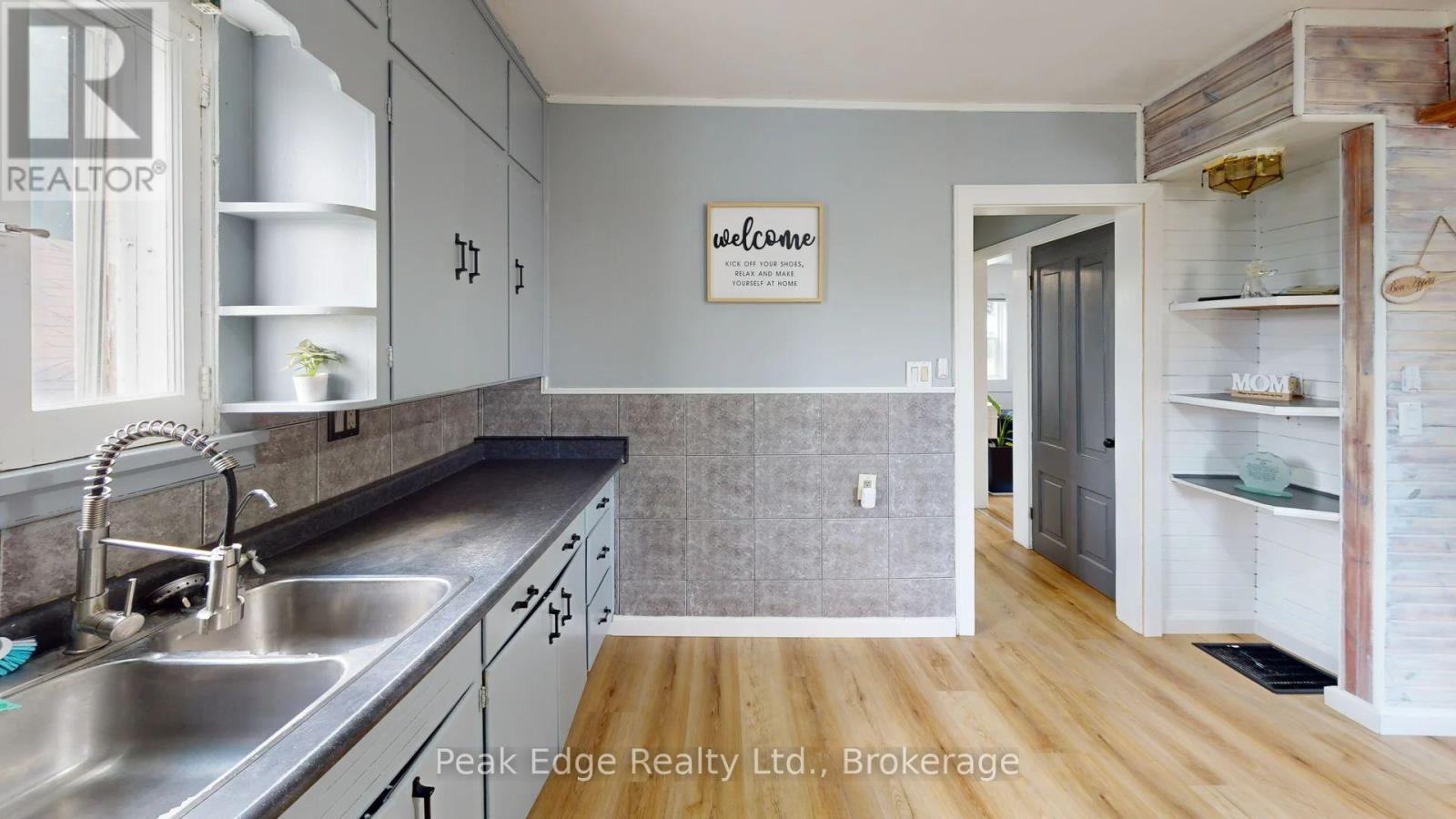 281 6TH STREET