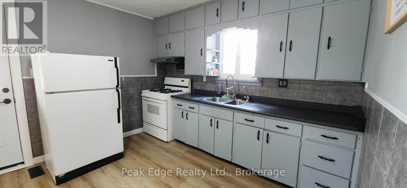 281 6TH STREET