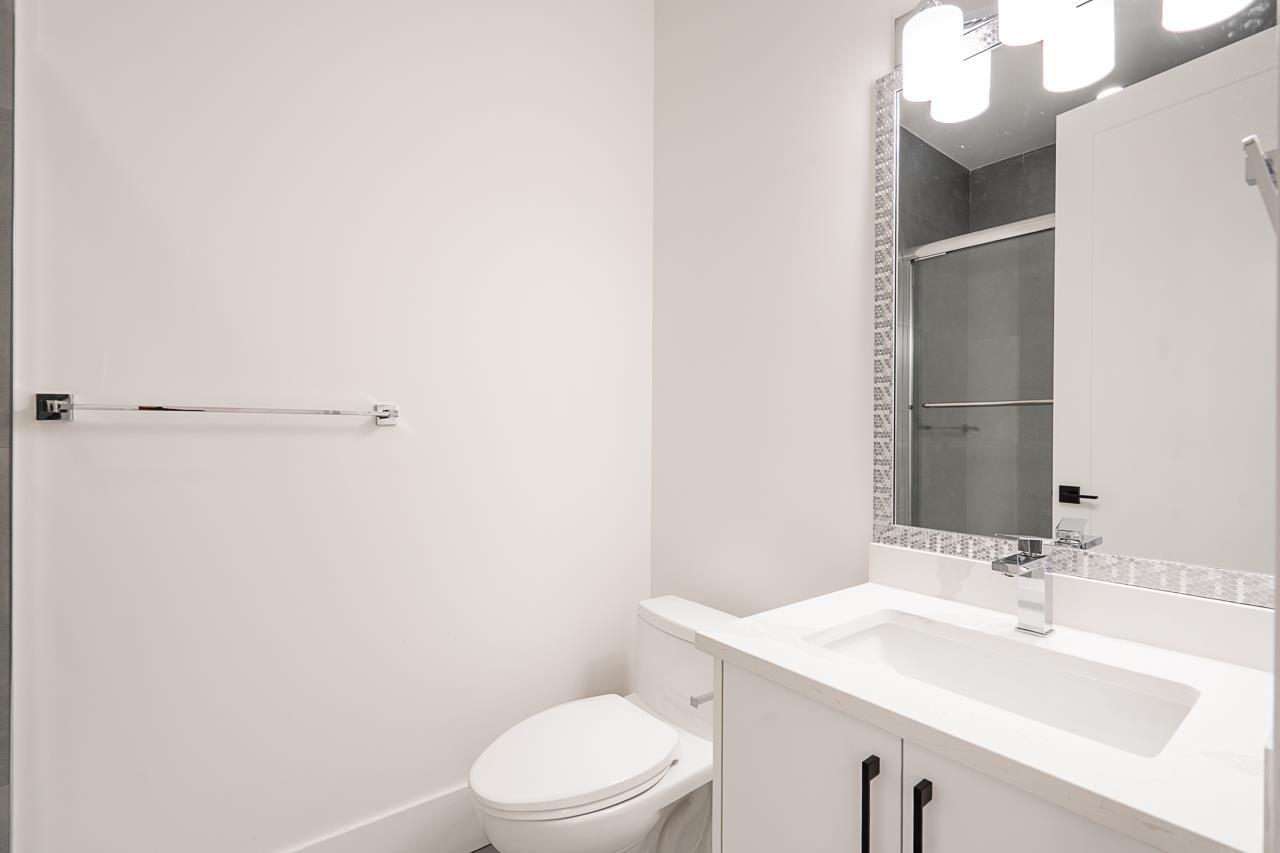 LOWER A 45945 LEWIS AVENUE, Chilliwack Proper West