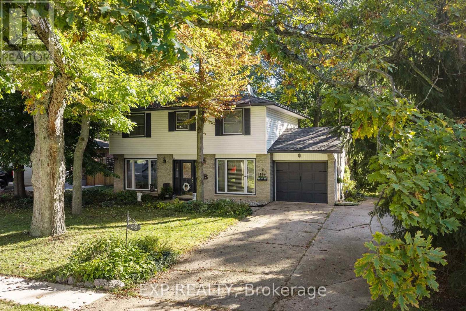 43 STELLA STREET