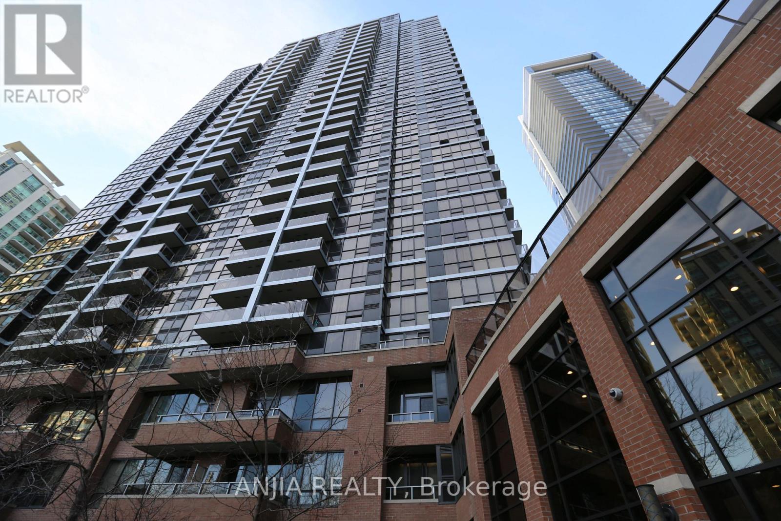 2010 - 33 SHEPPARD AVENUE E