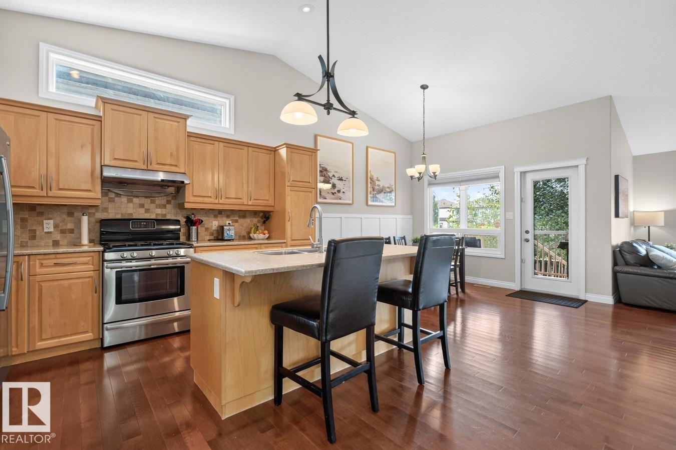 138 WELLINGTON PL