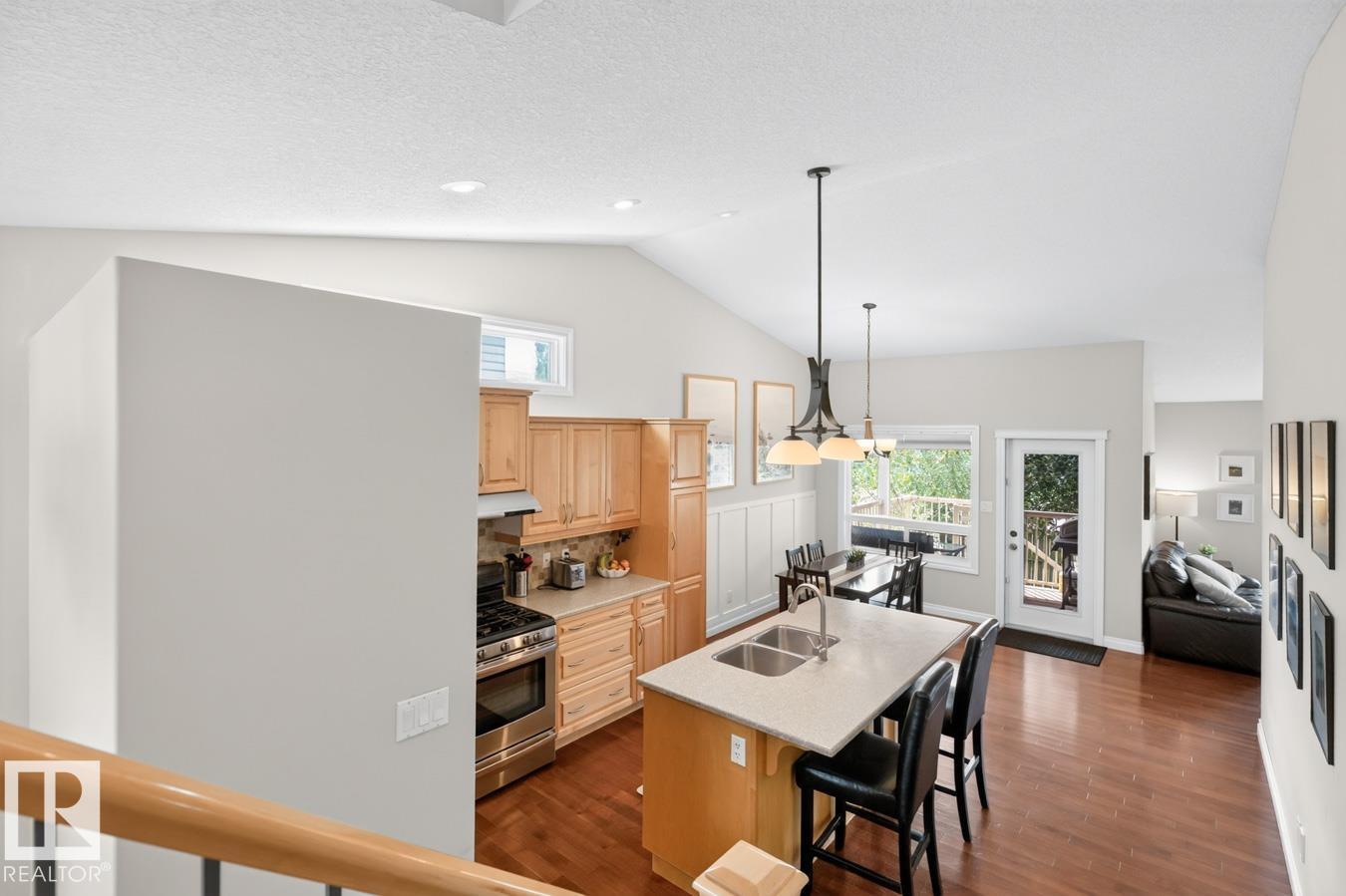 138 WELLINGTON PL