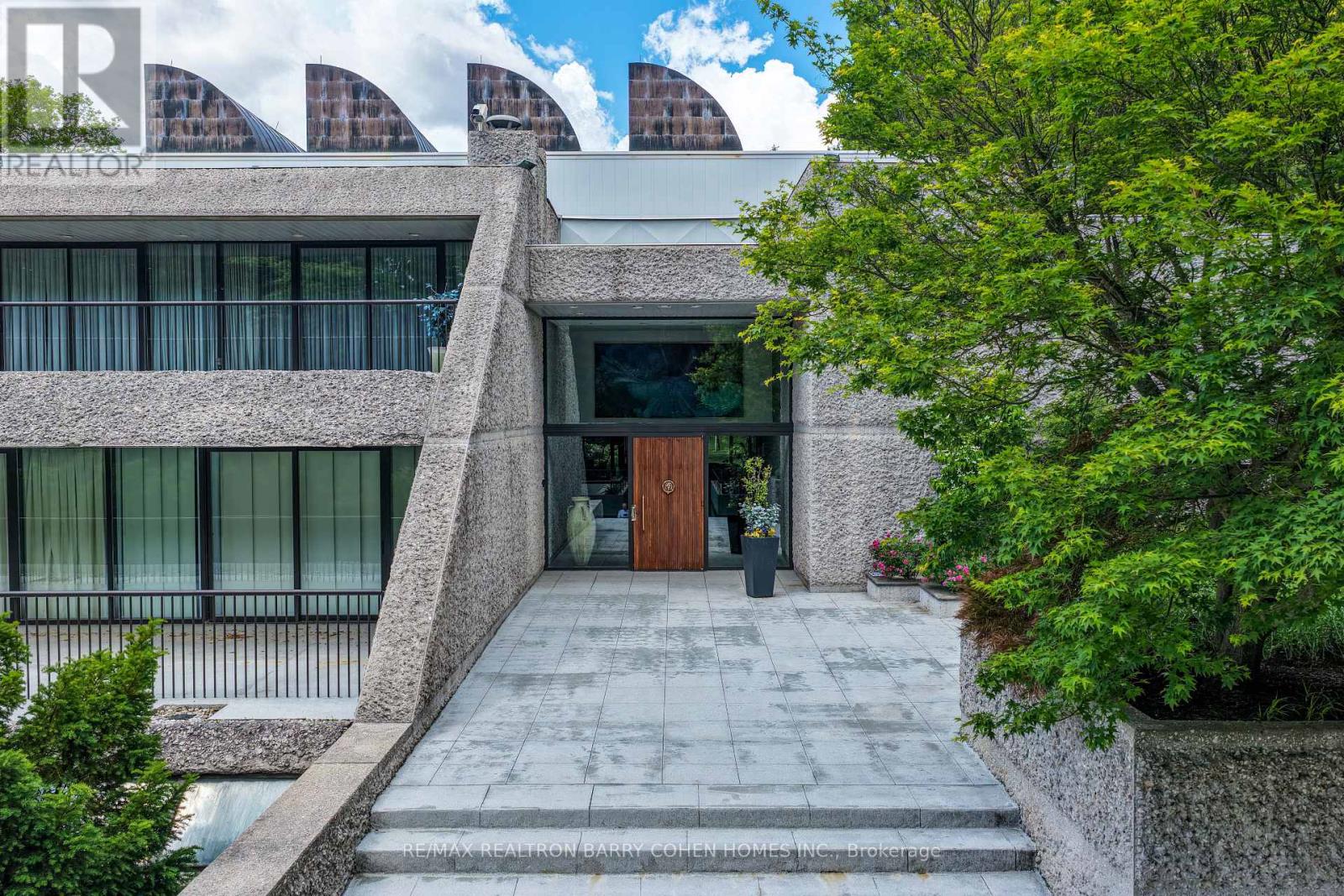 30 HIGH POINT ROAD