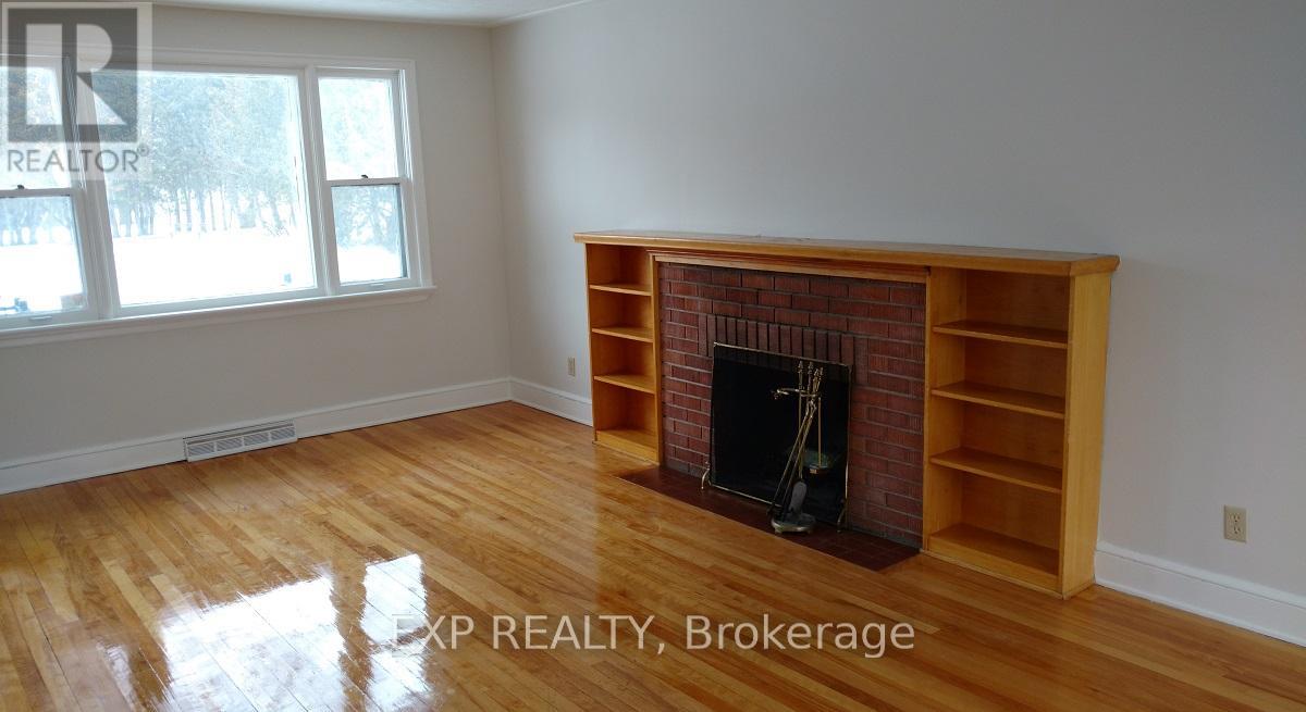 44 CLEARVIEW AVENUE
