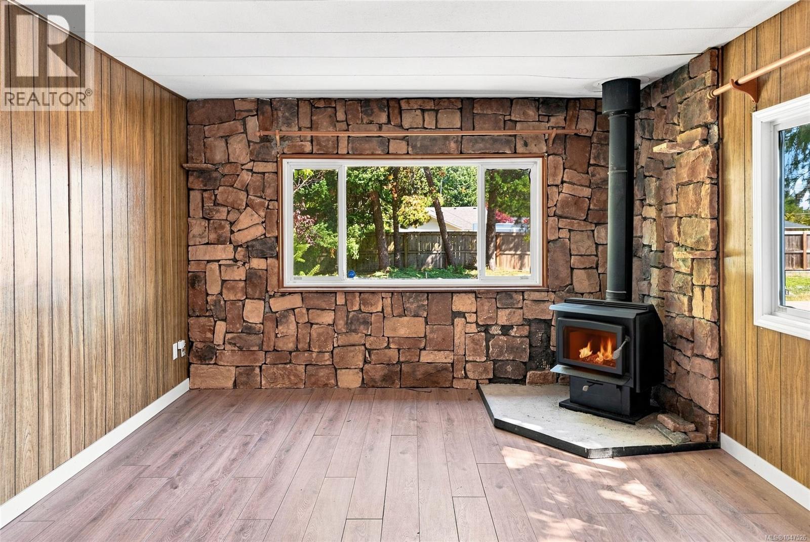 2 161 Horne Lake Rd