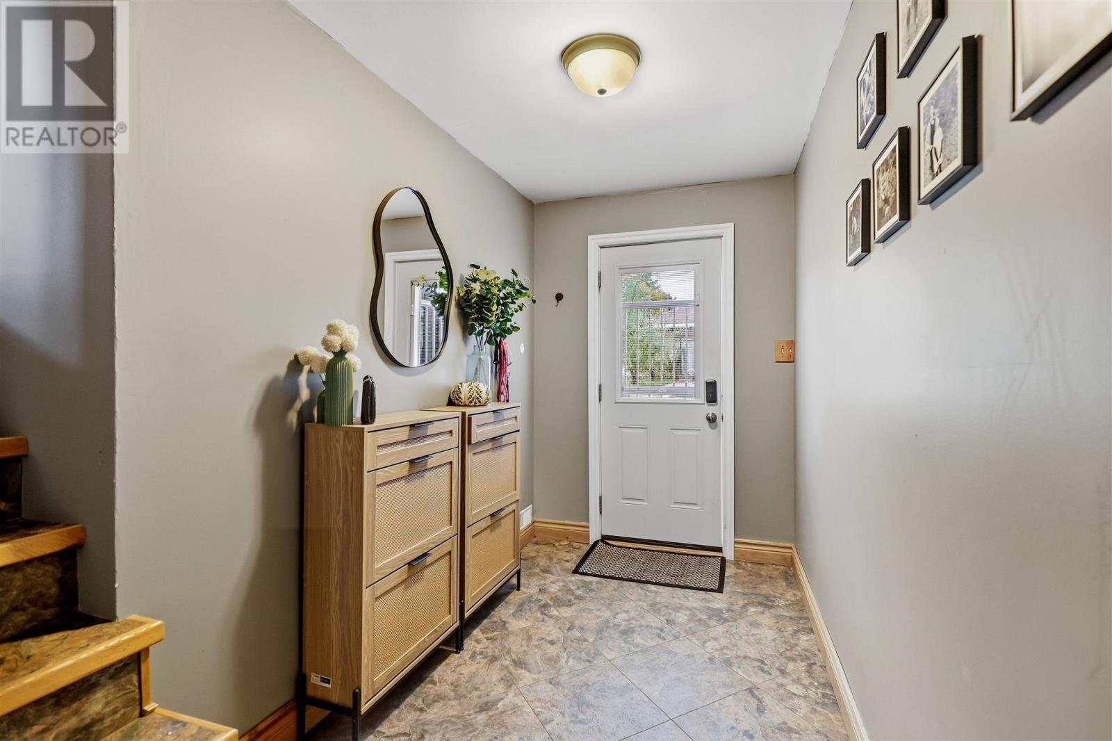 88 Chambers AVE - Photo 2