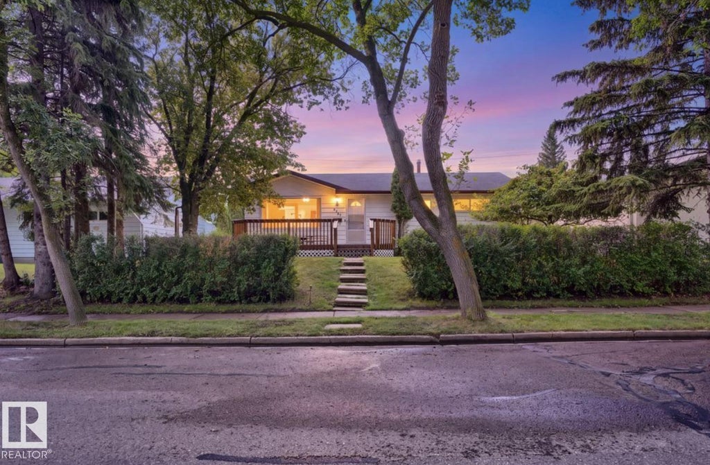 6221 44B AVENUE, CAMROSE, AB T4V 0B5 - Image 2291412333.jpeg?d=l
