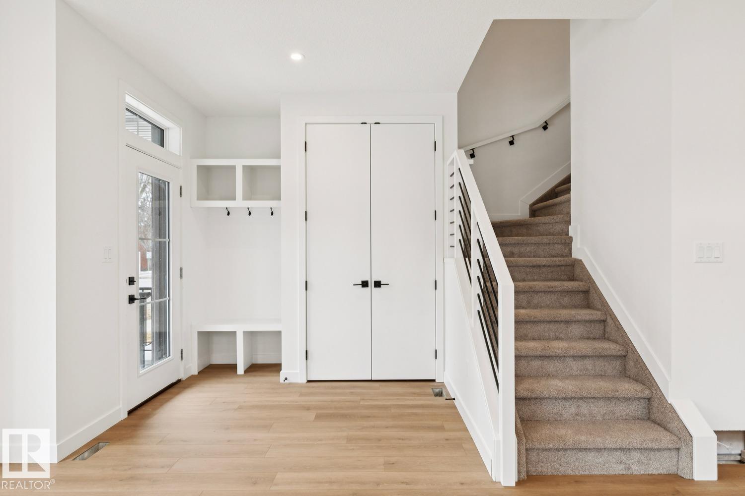 14816 93 AV NW