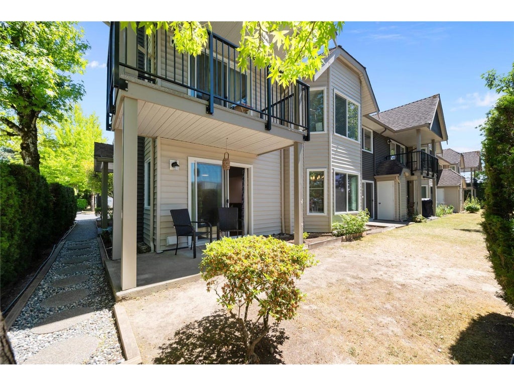 201 8972 FLEETWOOD WAY, SURREY, BC V3R 0T5 - Image 3229729836.jpeg?d=l
