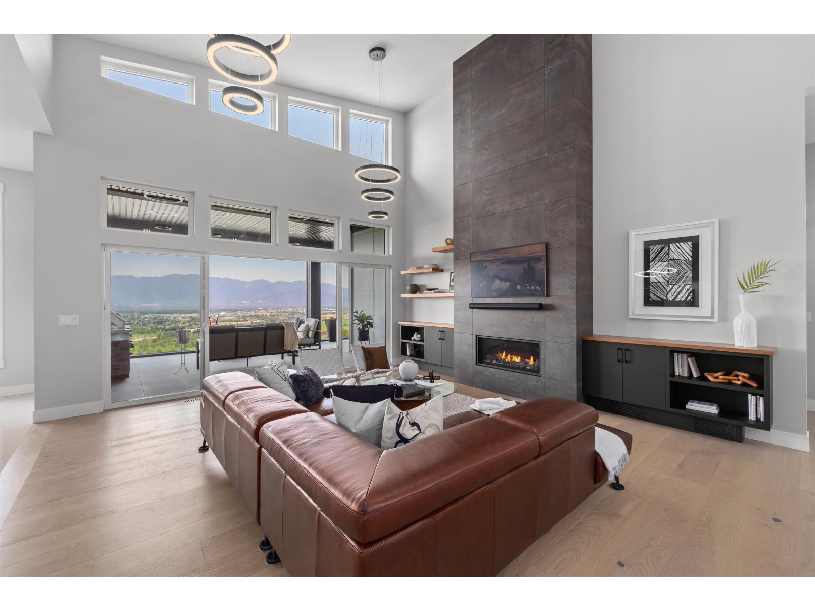 5487 MACLACHLAN PLACE, Promontory