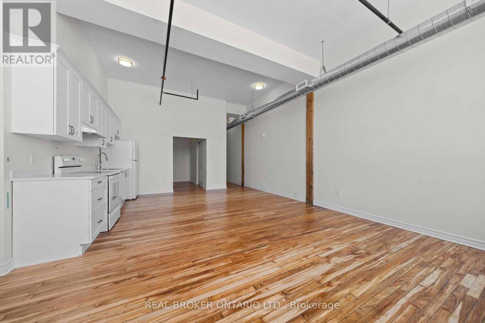 215 - 150 MILL STREET