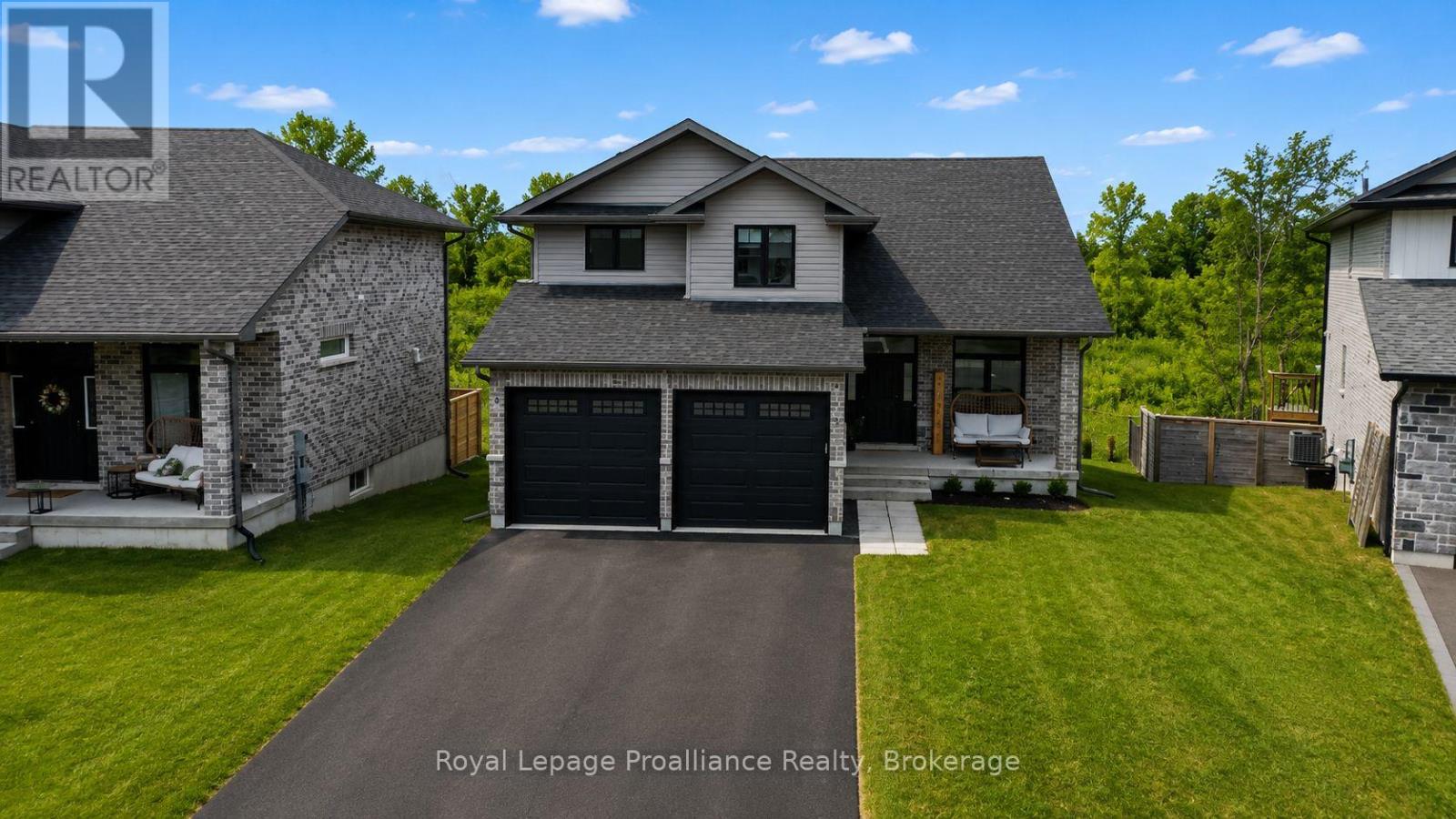 55 LANARK DRIVE