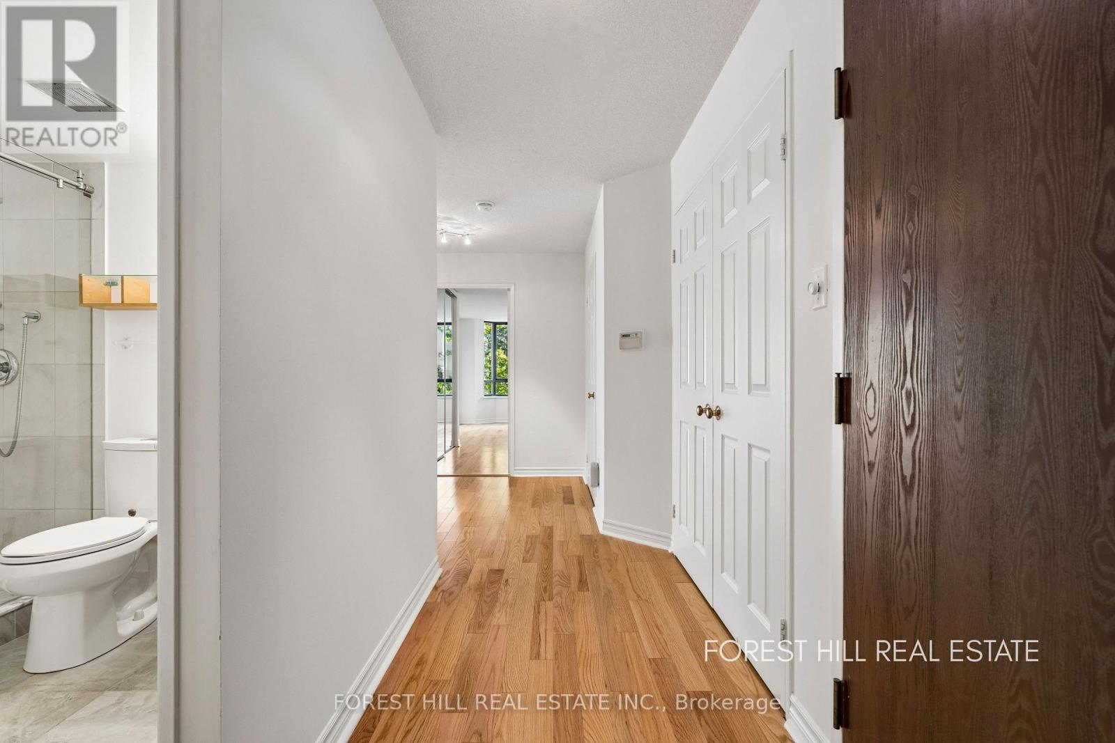 301B - 195 ST. PATRICK STREET