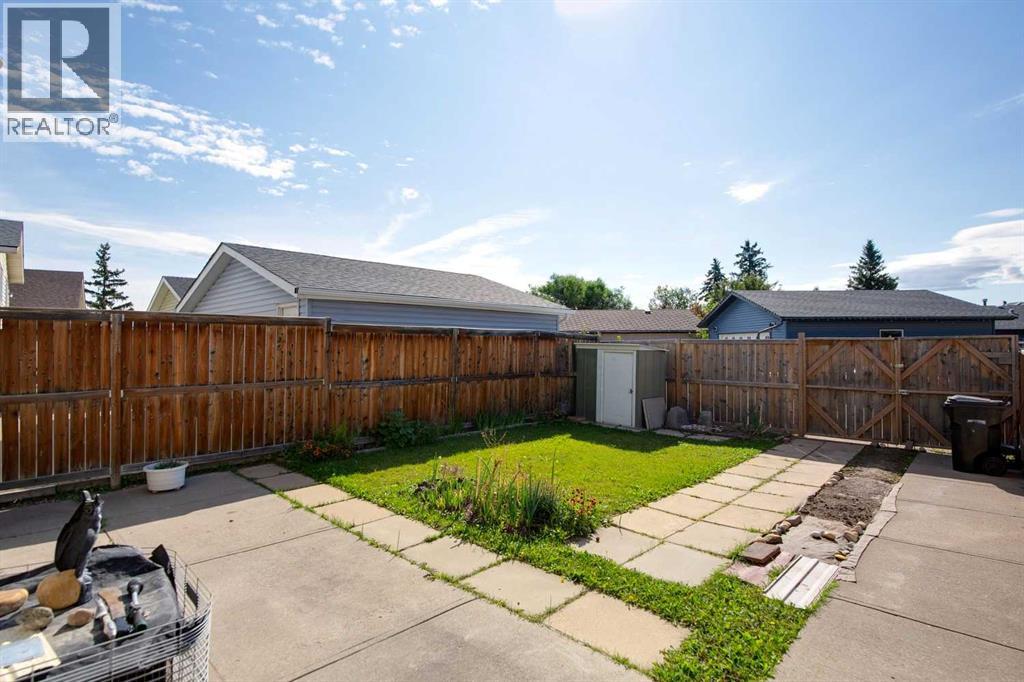175 Castleridge Drive NE