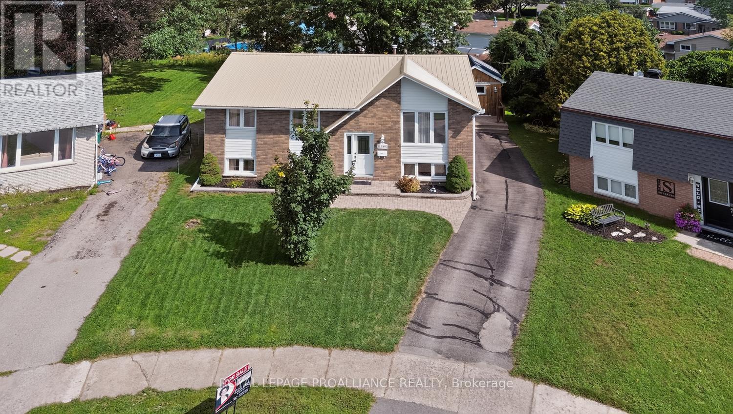1305 BROCKMOUNT PLACE