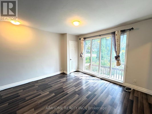 887 Srigley St, Newmarket (Gorham-College Manor), ON 3