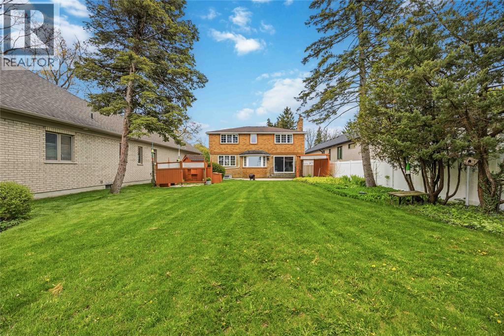 2088 LAKESHORE ROAD